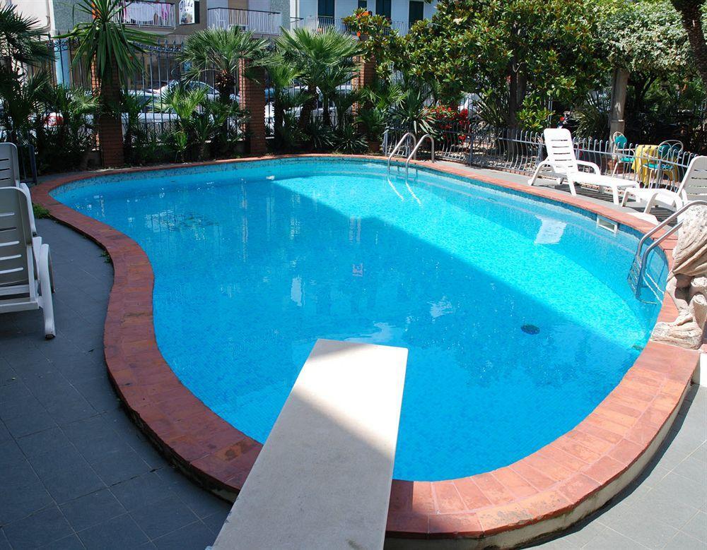 Hotel Splendid Mare Laigueglia Eksteriør bilde