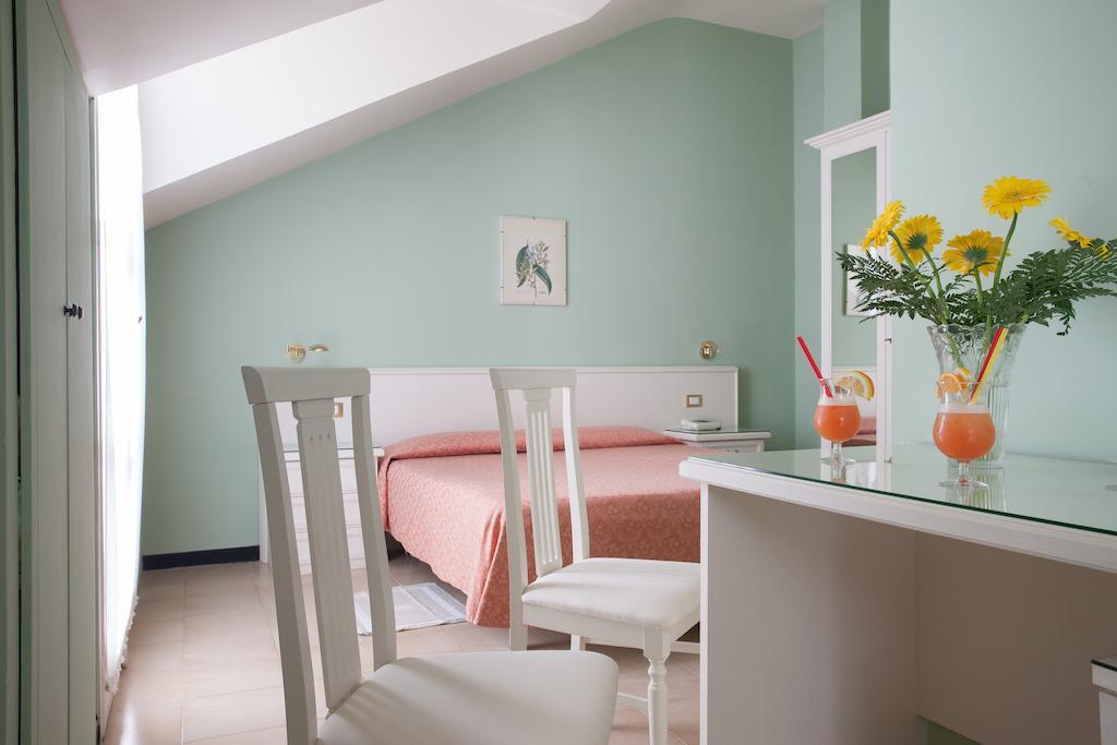 Hotel Splendid Mare Laigueglia Eksteriør bilde