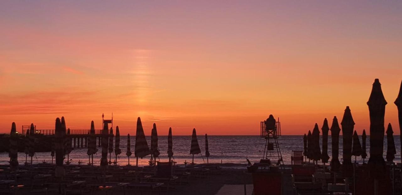 Hotel Splendid Mare Laigueglia Eksteriør bilde